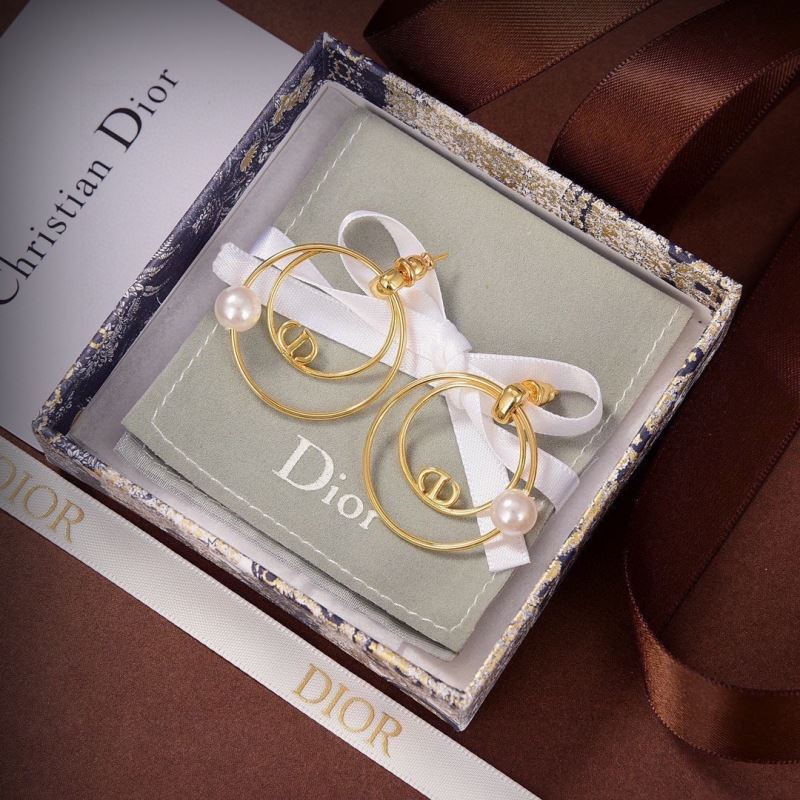 chr1st1an D10r earrings